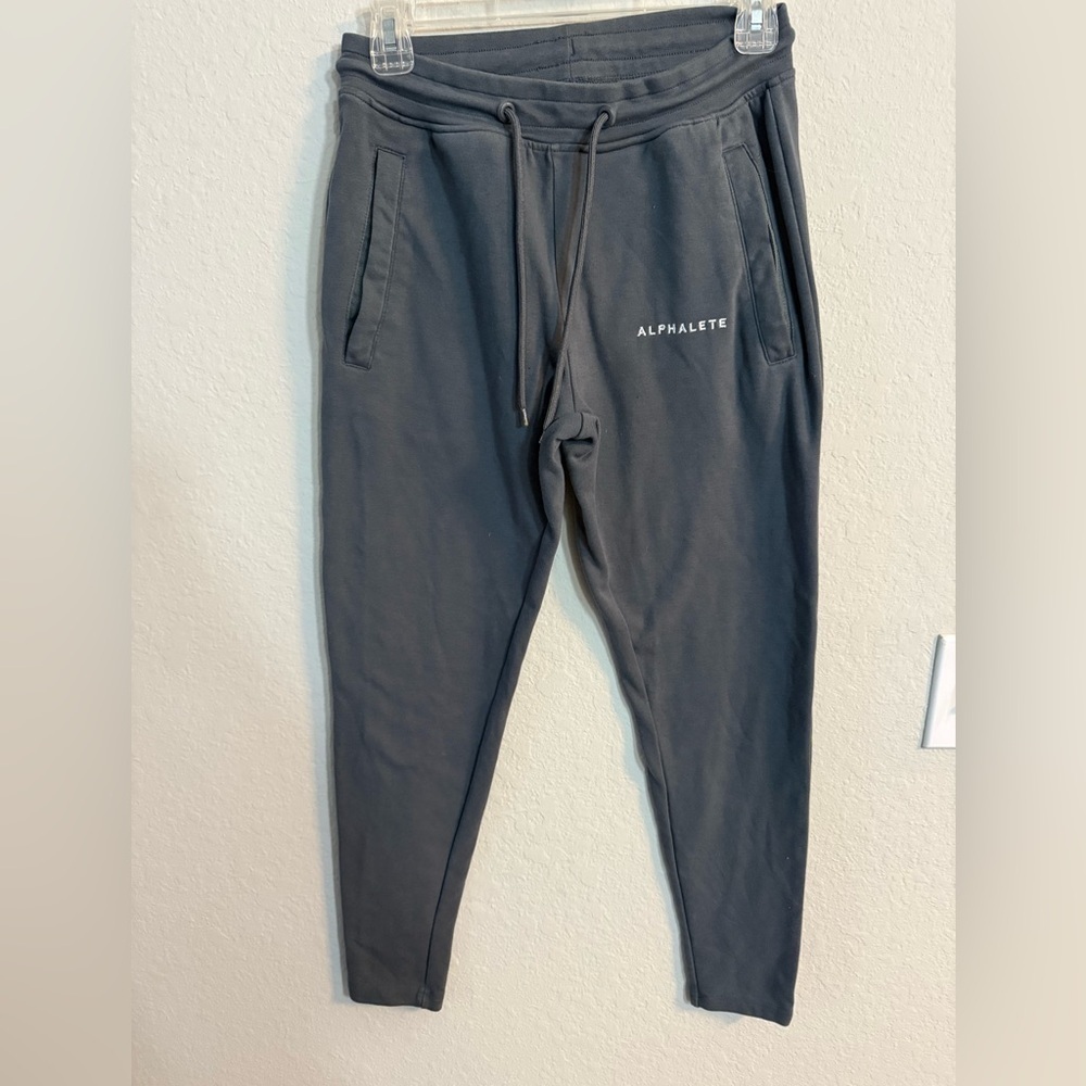 Alphalete Women’s Dark Gray Joggers